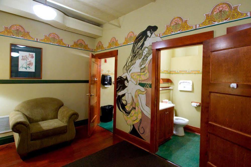 Mcmenamins Edgefield 호텔 트라우트데일 외부 사진